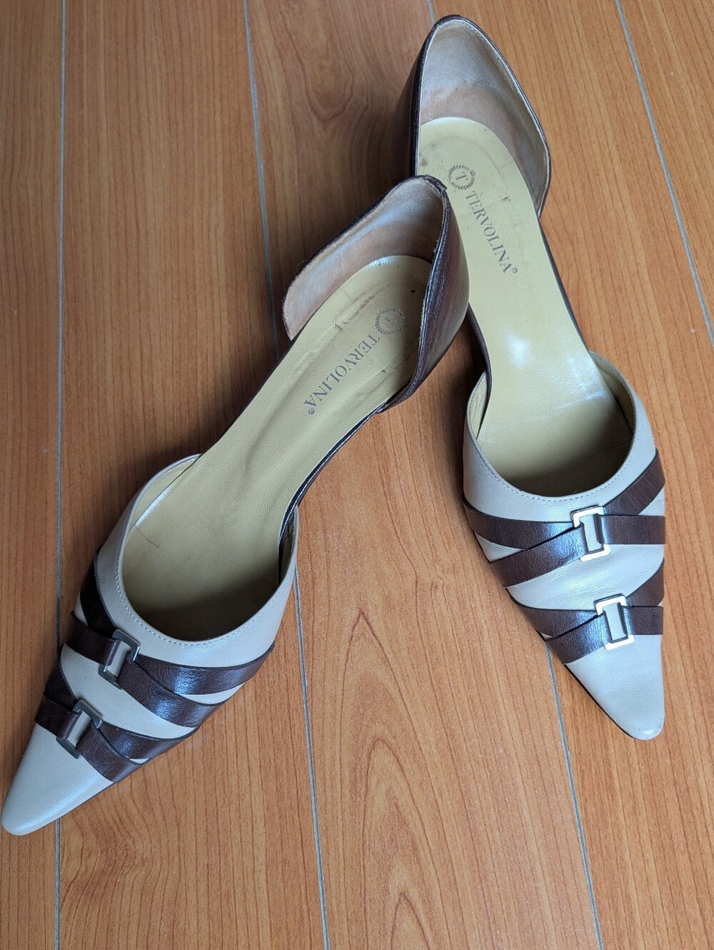 Women's Two-Tone Brown & Cream Pointed D'Orsay Flats